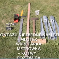 Mocne kotwy do płotu lamelowego. Uniknij wpadek przy montażu ogrodzenia