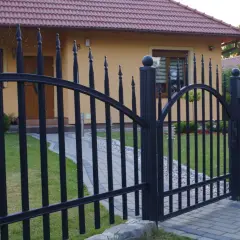 Uwaga! Musisz wiedzieć: kiedy zgłosić ogrodzenie działki zgodnie z prawem