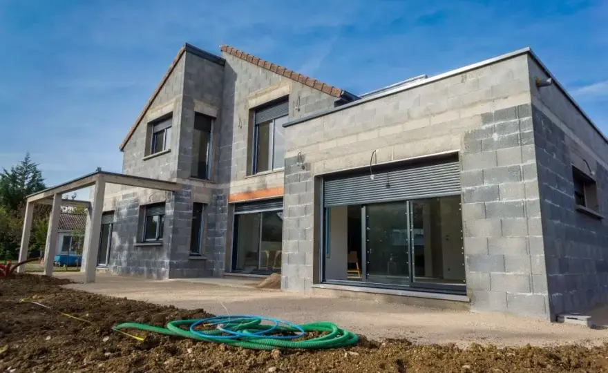 Koszt budowy domu 120m2: Zaskakująco niskie wydatki na twój wymarzony dom